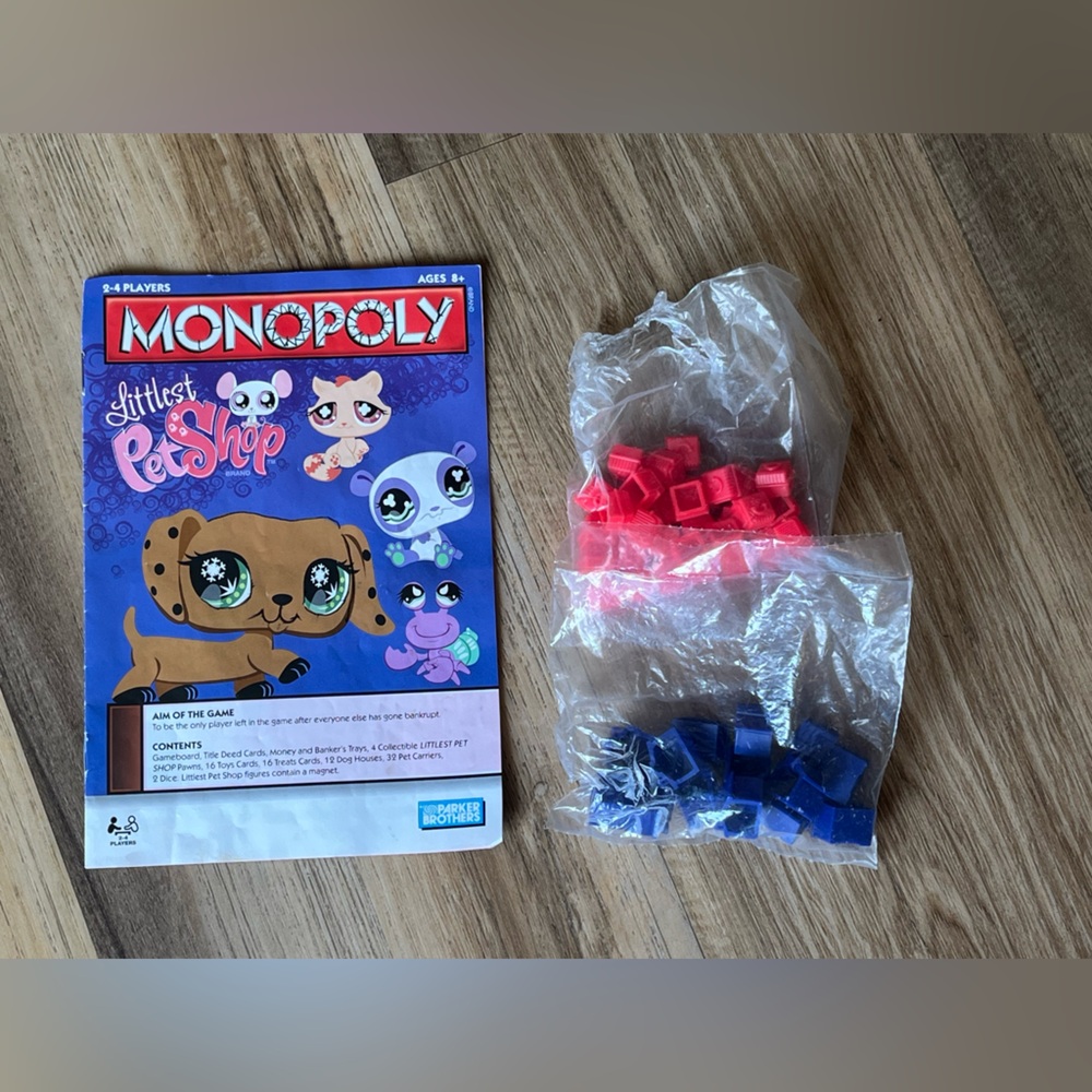 Littlest Pet Shop Monopoly edition Instructions Dog houses and pet carriers